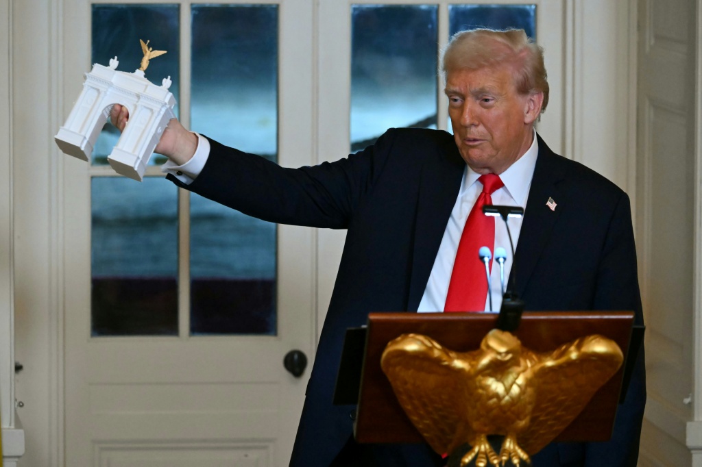 Maison Blanche : Donald Trump organise un dîner pour les riches donateurs de sa salle de bal