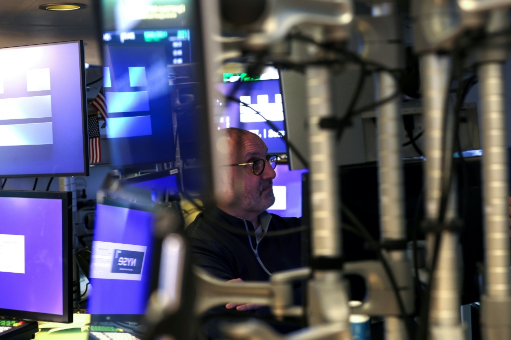 Wall Street rebondit après l’apaisement de Trump sur la Chine et boostée par les techs