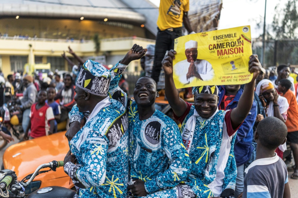 Cameroun : le candidat d'opposition Issa Tchiroma Bakary revendique sa victoire à la présidentielle