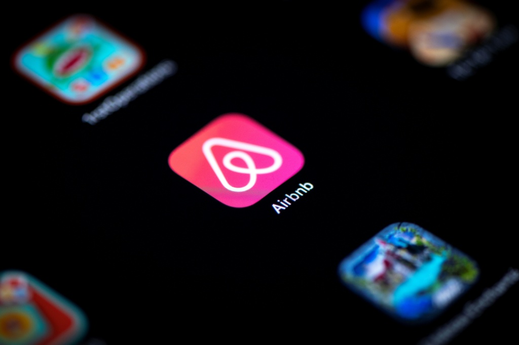Israël : Airbnb et Booking.com visés par une plainte pour complicité dans les colonies israéliennes