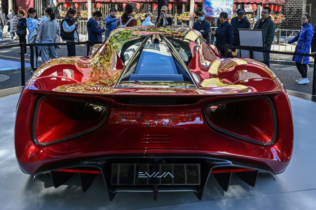 Automobile : Lotus taille dans ses effectifs, mettant en avant les droits de douane